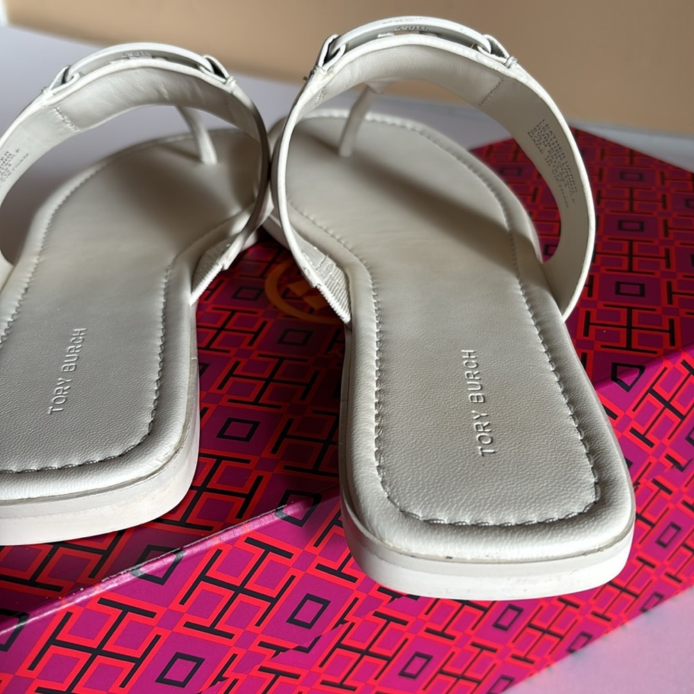 Tory Burch White Leather Logo Thong Sandals - Women's - Picture 5 of 9